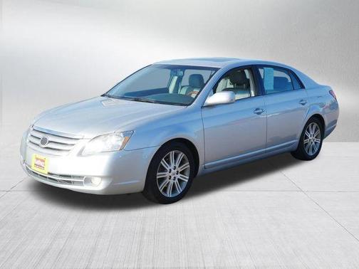 Titanium Metallic 2006 Toyota Avalon Limited