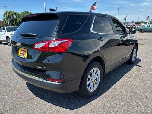 Mosaic Black Metallic 2021 Chevrolet Equinox 1LT