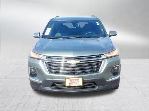 Silver Sage Metallic 2023 Chevrolet Traverse LT Cloth