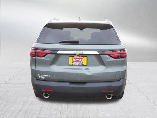 Silver Sage Metallic 2023 Chevrolet Traverse LT Cloth
