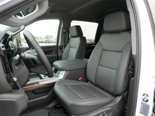 2026 Chevrolet Silverado 3500 LT