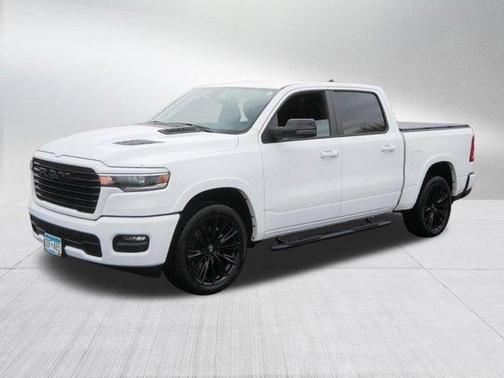 Bright White Clearcoat 2025 RAM 1500 Laramie