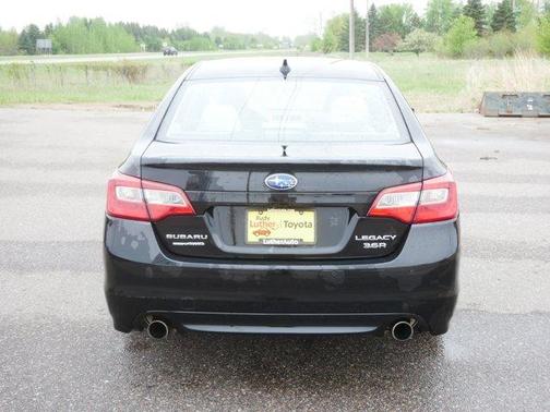 Crystal Black Silica 2017 Subaru Legacy