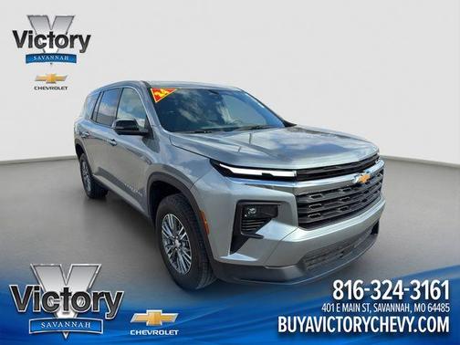 Sterling Gray Metallic 2024 Chevrolet Traverse LS