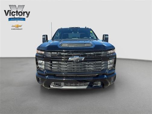 2026 Chevrolet Silverado 2500 Custom