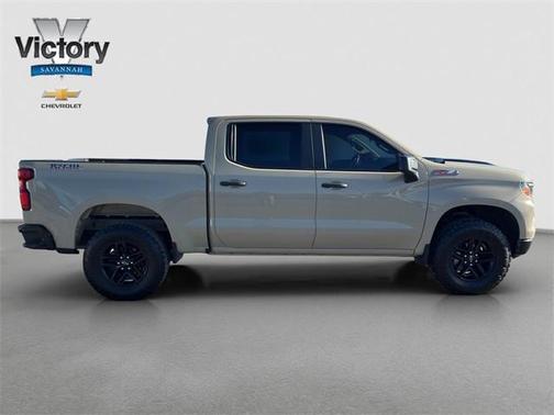 2022 Chevrolet Silverado 1500 Custom Trail Boss