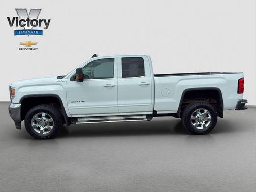 Summit White 2017 GMC Sierra 2500 SLE