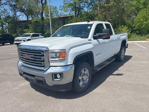 Summit White 2017 GMC Sierra 2500 SLE