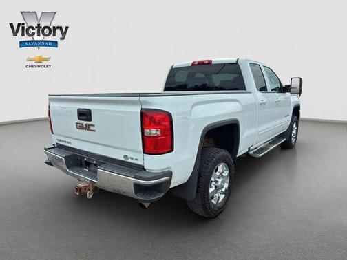 Summit White 2017 GMC Sierra 2500 SLE
