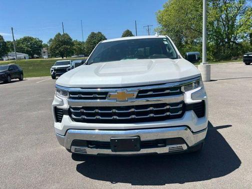 Iridescent Pearl Tricoat 2023 Chevrolet Silverado 1500 LTZ