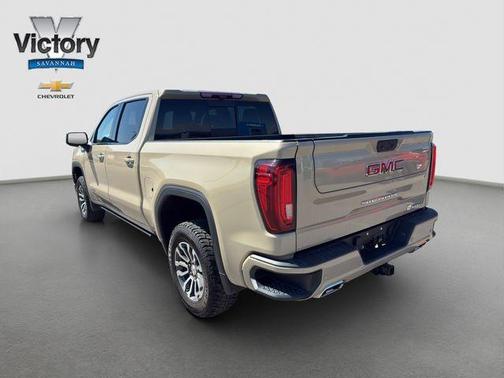 Desert Sand Metallic 2022 GMC Sierra 1500 AT4