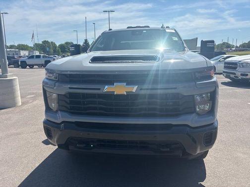 Slate Gray Metallic 2025 Chevrolet Silverado 2500 Custom