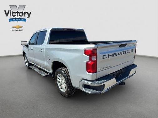 Silver Ice Metallic 2020 Chevrolet Silverado 1500 LT