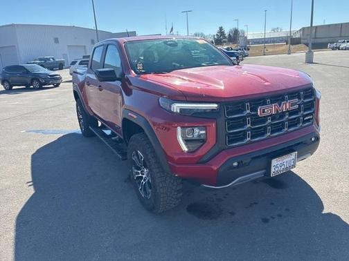 2023 GMC Canyon AT4