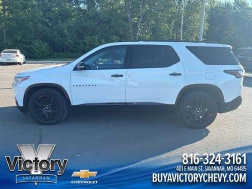 Summit White 2021 Chevrolet Traverse Premier