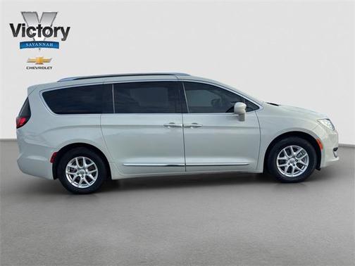 2020 Chrysler Pacifica Touring-L