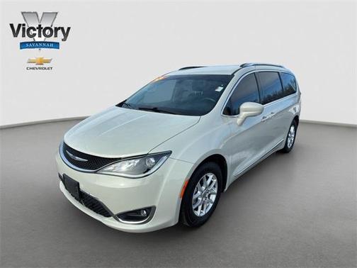 2020 Chrysler Pacifica Touring-L