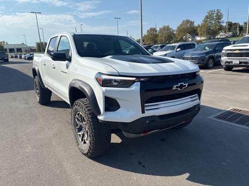 2024 Chevrolet Colorado ZR2
