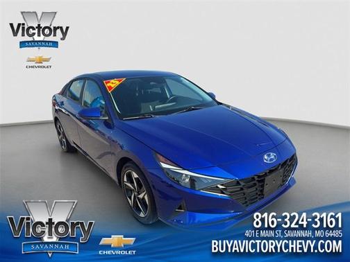 2023 Hyundai ELANTRA SEL