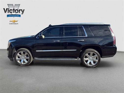 2017 Cadillac Escalade Luxury