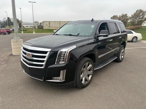 2017 Cadillac Escalade Luxury