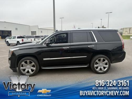 2017 Cadillac Escalade Luxury