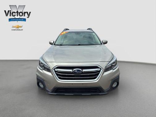 Tungsten Metallic 2019 Subaru Outback 3.6R Limited