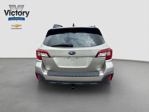 Tungsten Metallic 2019 Subaru Outback 3.6R Limited