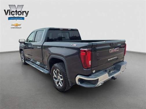2022 GMC Sierra 1500 SLT