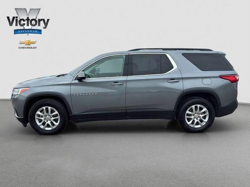 Satin Steel Metallic 2019 Chevrolet Traverse LT Cloth