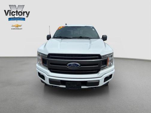 Oxford White 2019 Ford F-150 XLT