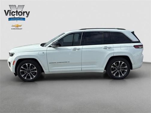 2022 Jeep Grand Cherokee 4xe Overland