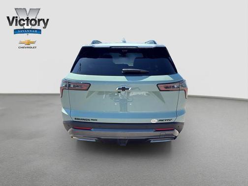Green 2025 Chevrolet Equinox ACTIV