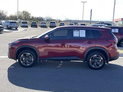 2025 Nissan Rogue SV