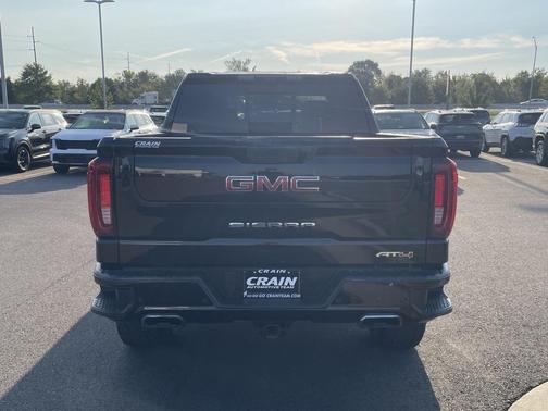 2022 GMC Sierra 1500 AT4