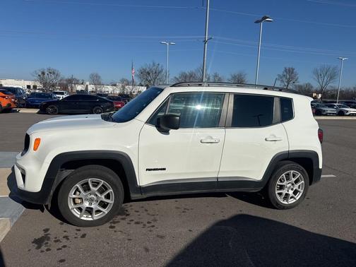 2022 Jeep Renegade Latitude