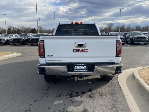 2017 GMC Sierra 1500 SLT