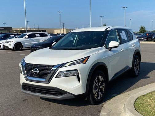 Pearl White 2023 Nissan Rogue SV