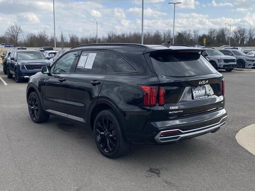 2023 Kia Sorento SX