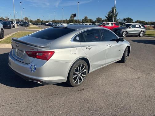 2020 Chevrolet Malibu FWD RS