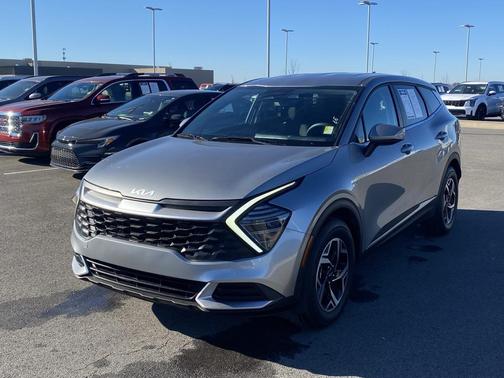 2024 Kia Sportage LX