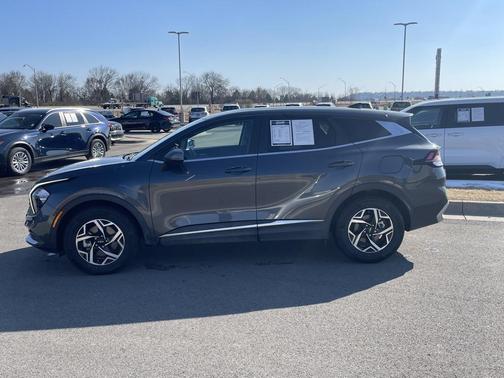 2023 Kia Sportage LX