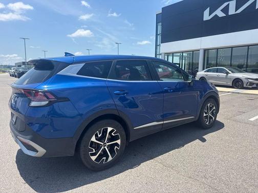 Sapphire Blue 2023 Kia Sportage EX