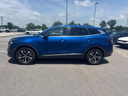 Sapphire Blue 2023 Kia Sportage EX