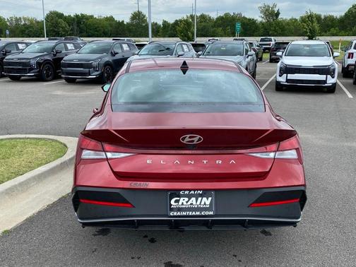 Red 2025 Hyundai ELANTRA SE