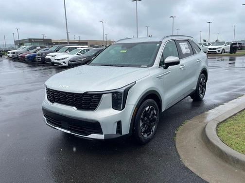 Ivory 2026 Kia Sorento S