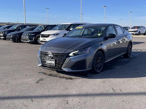 2024 Nissan Altima S FWD