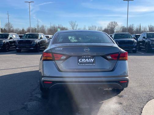 2024 Nissan Altima S FWD