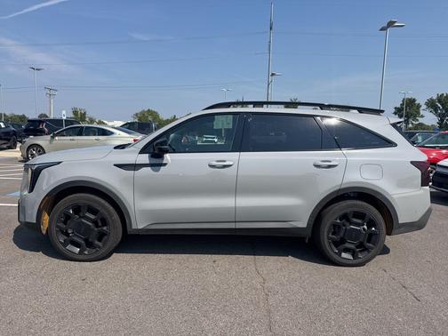 2025 Kia Sorento SX