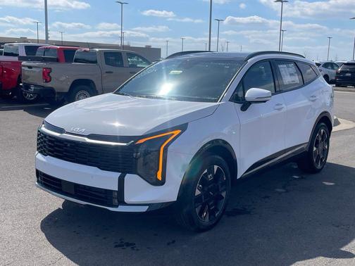 Glacial White Pearl 2026 Kia Sportage SX-Prestige
